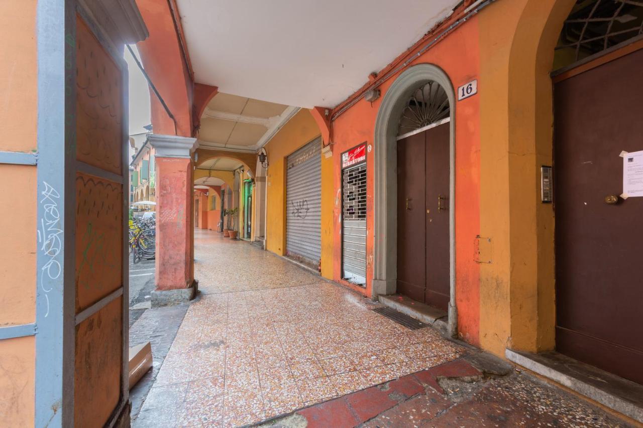 Universita E Centro Storico Mascarella Apartment โบโลญญา ภายนอก รูปภาพ